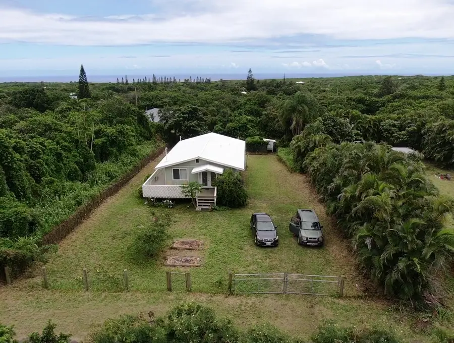 94-6311 Puka St, Naalehu, HI 96772 - #2
