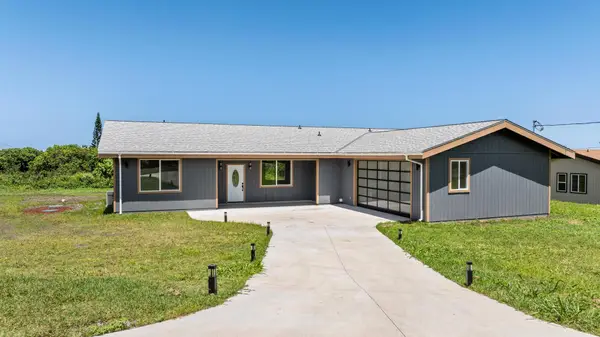 94-1669 Kaulua St, Naalehu, HI 96772