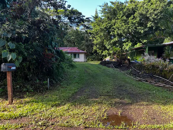 15-2702 Maikoiko St, Pahoa, HI 96778