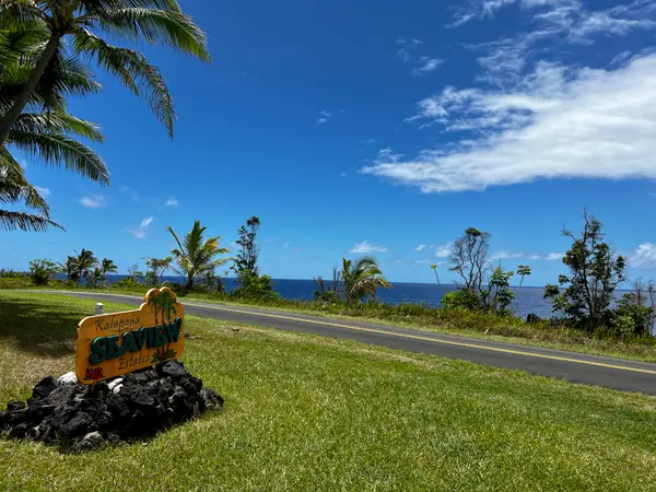 Nahokulele St, Pahoa, HI 96778