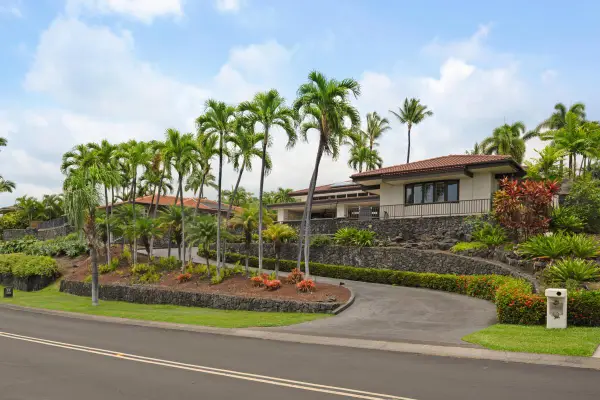 78-6835 Keaupuni St, Kailua Kona, HI 96740