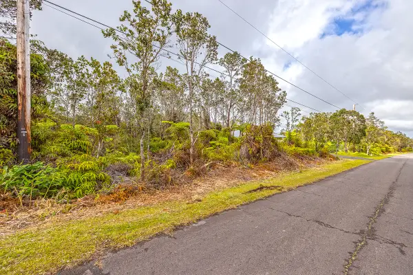 11-3360 Mokuna St, Volcano, HI 96785