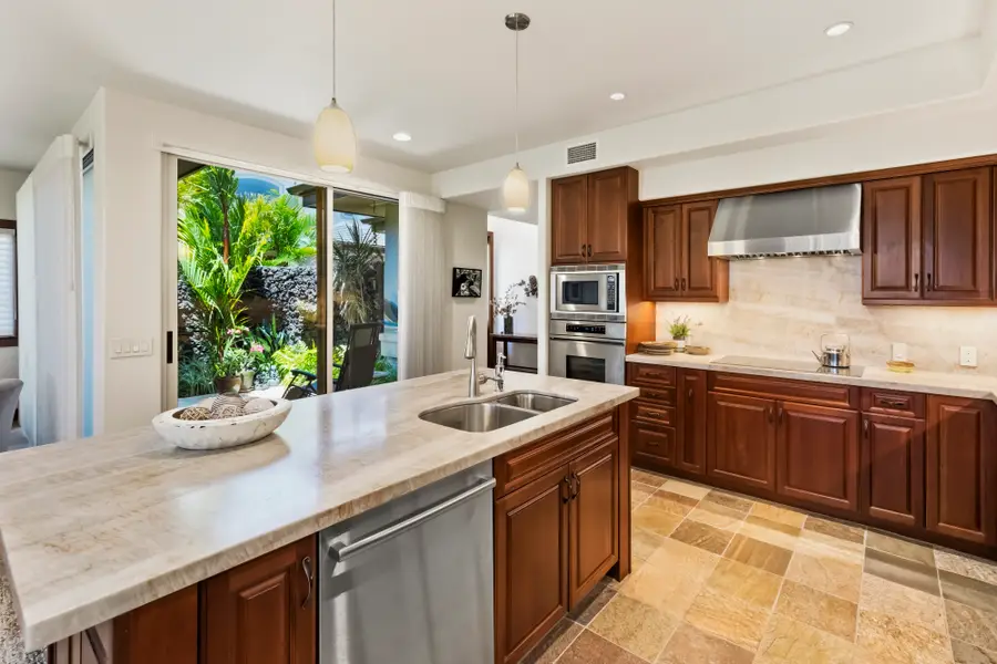 68-1025 N Kaniku Dr #215, Kamuela, HI 96743 - #3