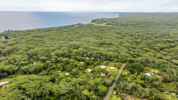 4th Ave, Keaau, HI 96749