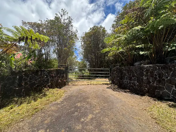 Hohiu St, Mountain View, HI 96771