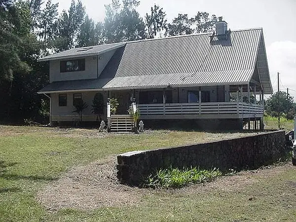 81-2026 Haku Nui Rd, Captain Cook, HI 96704