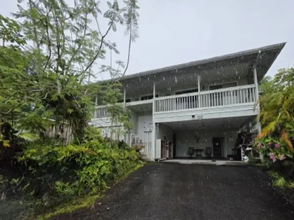 579-A Kaanini St, Hilo, HI 96720