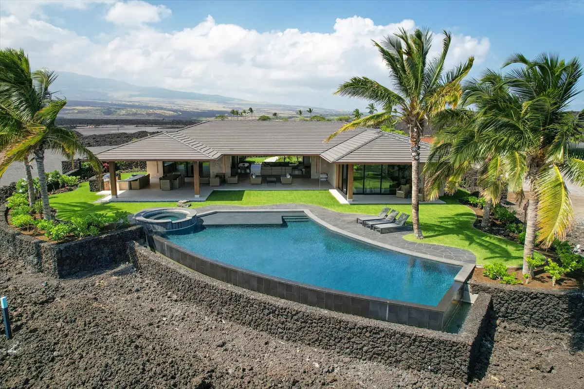 72-1174 Kekahawaiole Dr, Kailua Kona, HI 96740 - #1