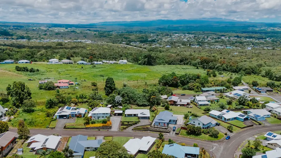 1084 Apono Pl, Hilo, HI 96720 - #3