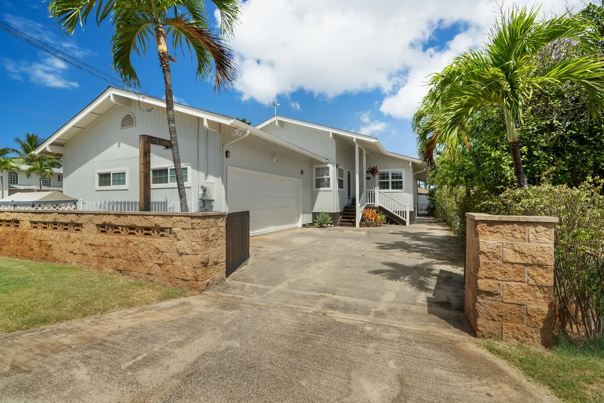 9897 Kahakai Rd, Waimea, HI 96796 - #1