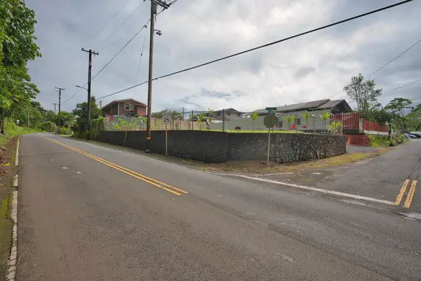 5 Ohana Pl, Hilo, HI 96720