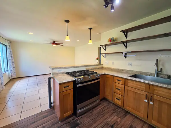 485 Waianuenue Ave #117, Hilo, HI 96720
