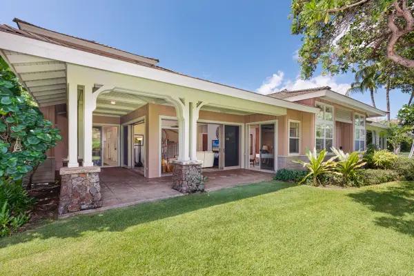 68-1118 N Kaniku Dr #103, Kamuela, HI 96743