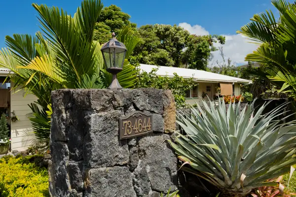 73-4644 Old Mamalahoa Highway, Kailua Kona, HI 96740