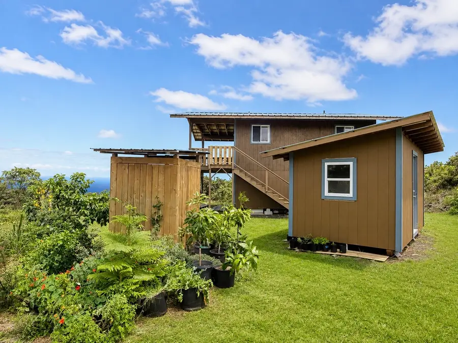 94-6479 Puukani Rd, Naalehu, HI 96772 - #2