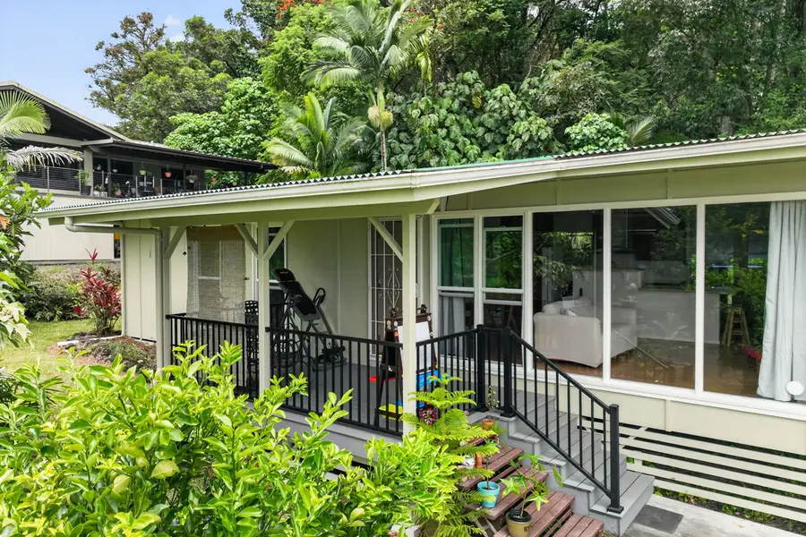 243 Aipuni St, Hilo, HI 96720 - #2