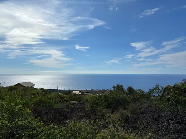 88-1483 Awapuhi Pl, Captain Cook, HI 96704
