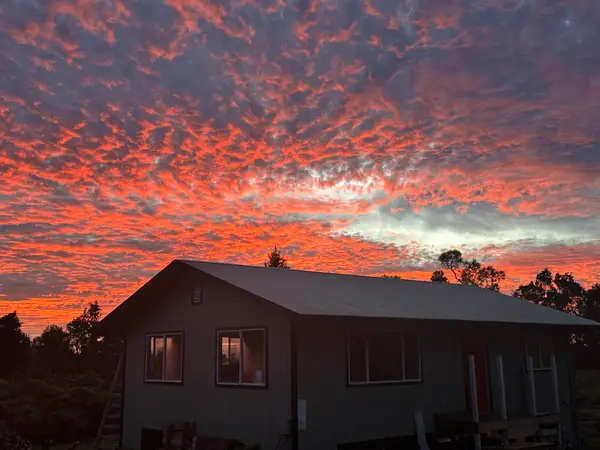 11-3335 Old Volcano Rd, Volcano, HI 96785