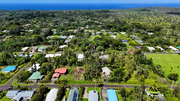 Maikoiko St, Pahoa, HI 96778