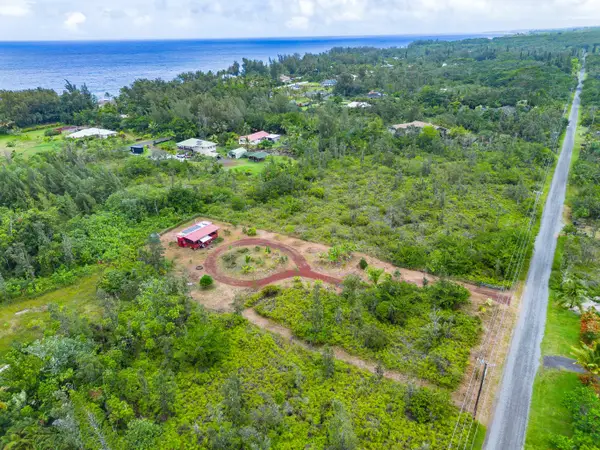 15-1851 2nd Ave, Keaau, HI 96749