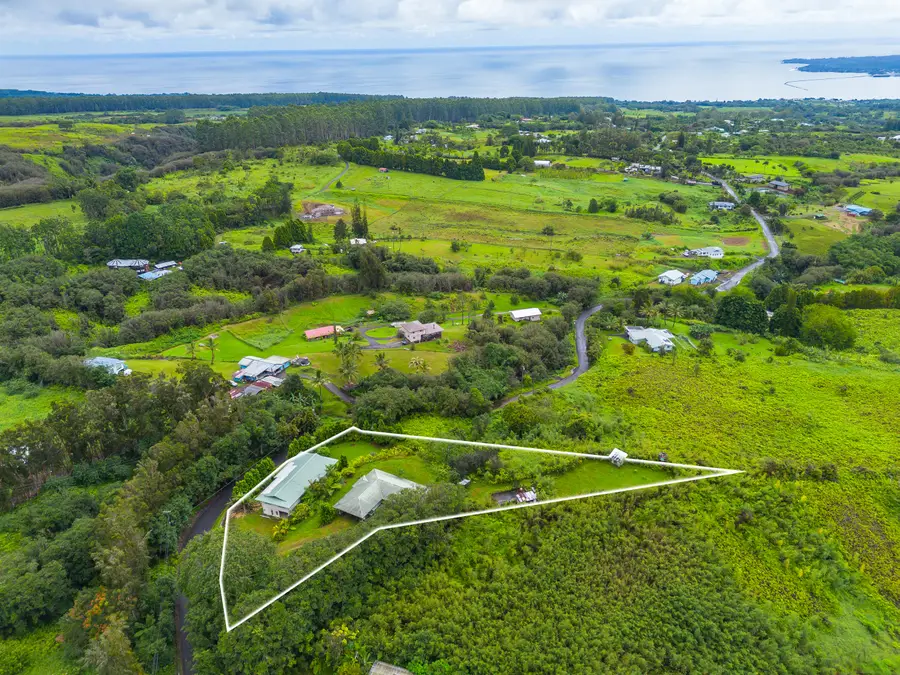 2637 Kaiwiki Rd, Hilo, HI 96720 - #2
