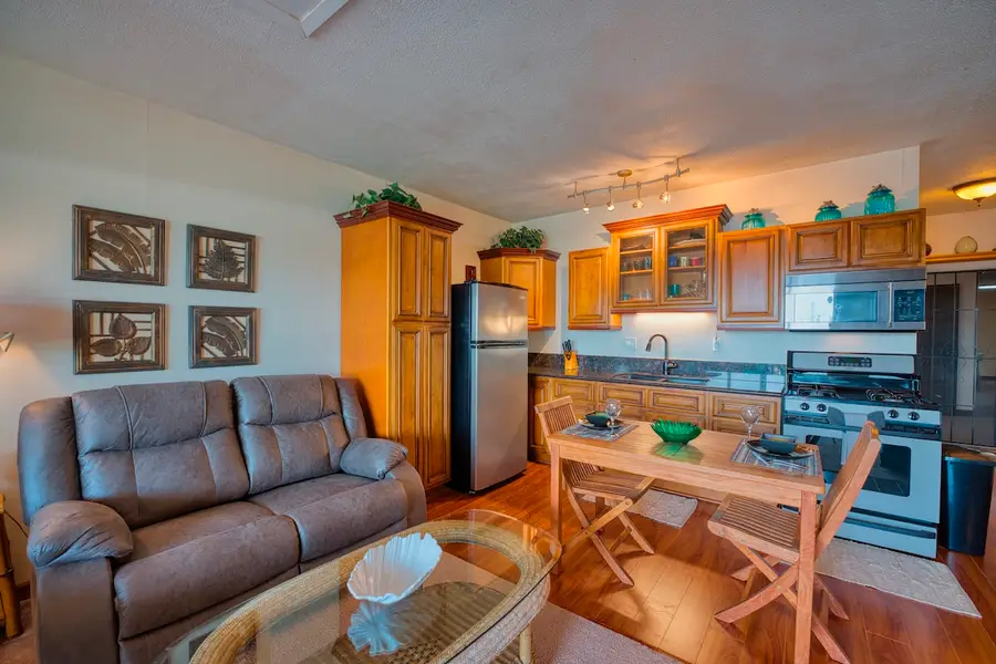 355 Orchid Manor #304, Hilo, HI 96720 - #2