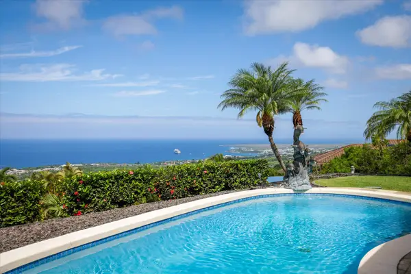 76-832 Kalana Io Pl, Kailua Kona, HI 96740