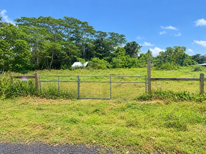 15-1621 6th Ave, Keaau, HI 96749 - #1