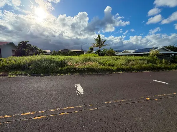 Mailani St, Hilo, HI 96720