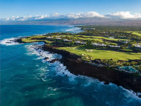 68-1310 Mauna Lani Point #J102, Kamuela, HI 96743