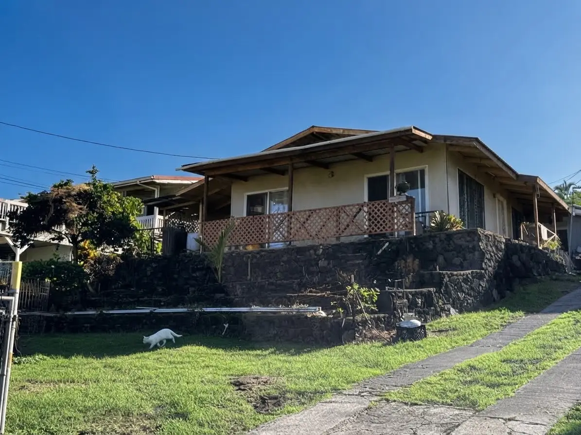 73-4215 Kiekie St, Kailua Kona, HI 96740 - #1