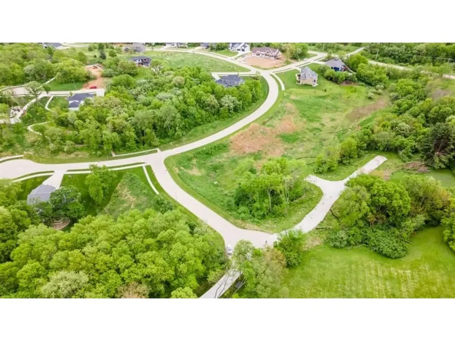 5680 SW Landview Drive, West Des Moines, IA 50265 - #3