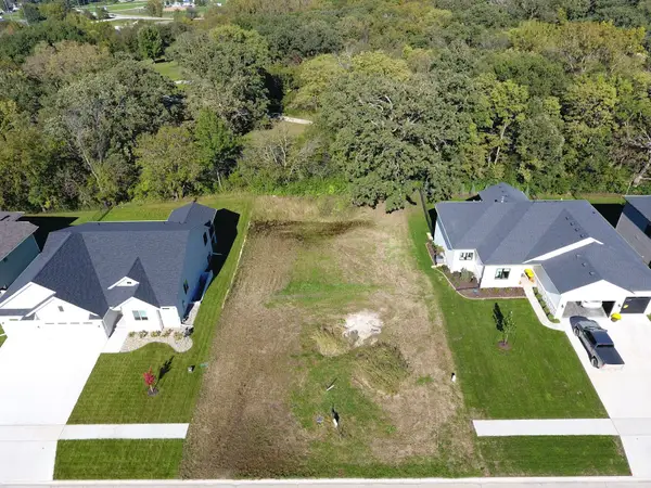 721 Richland Court, Van Meter, IA 50261