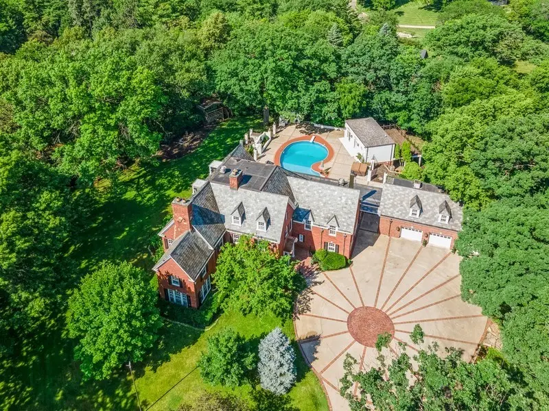 3545 Lincoln Place Drive, Des Moines, IA 50312 - #1