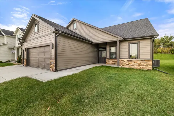 650 NW Georgetown Drive, Waukee, IA 50263