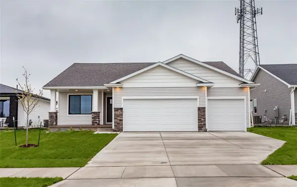 1178 NW Petersen Drive, Waukee, IA 50263