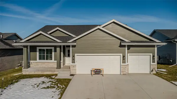 215 NW Ashley Avenue, Waukee, IA 50263