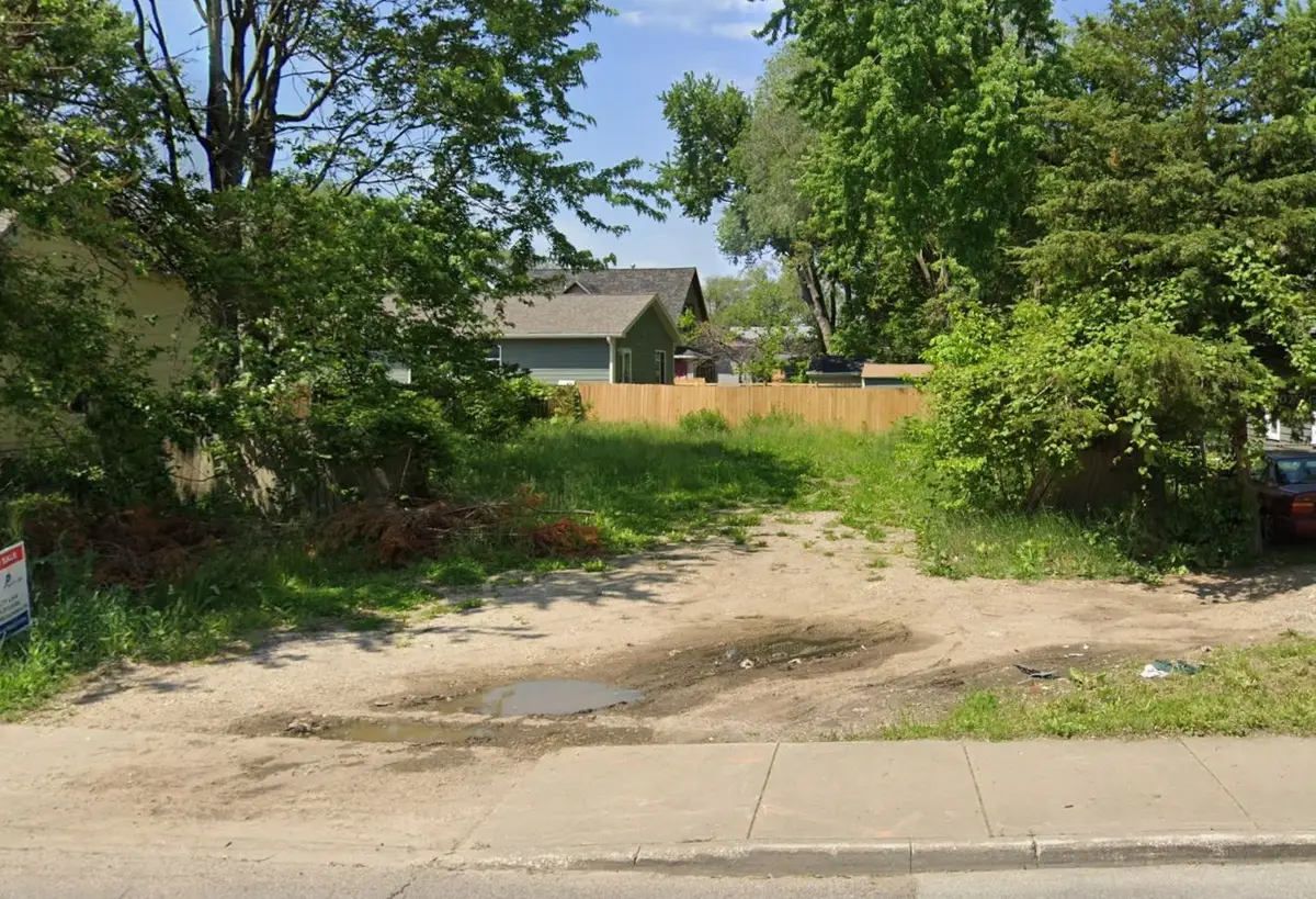 1622 Martin Luther King Parkway, Des Moines, IA 50314 - #1