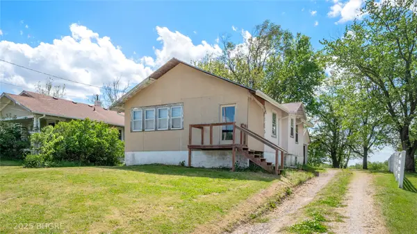 1305 N 7th Street, Chariton, IA 50049