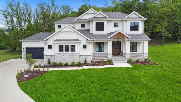 815 S Kingswood Court, West Des Moines, IA 50266