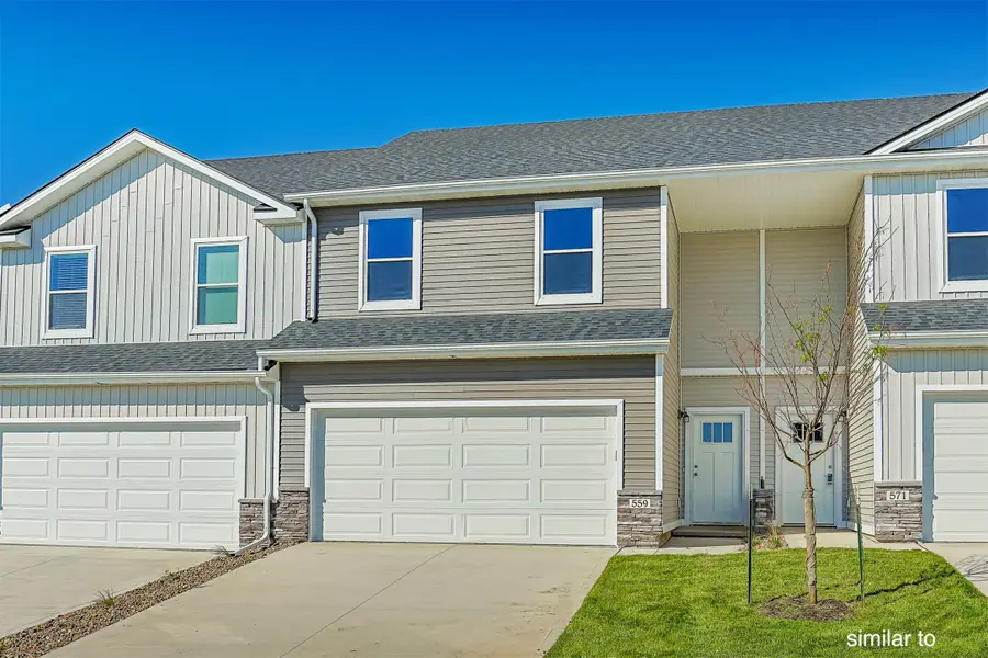 9112 Robinson Drive, West Des Moines, IA 50266 - Image #2