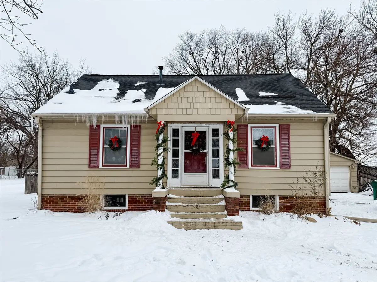 1250 NE 52nd Avenue, Des Moines, IA 50313 - Image #1