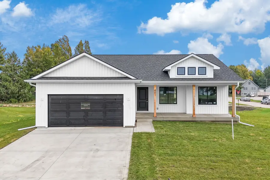 401 Farmer Drive, Conrad, IA 50621 - Image #2