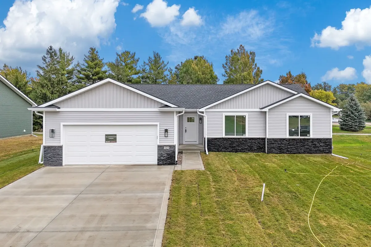405 Farmer Drive, Conrad, IA 50621 - Image #1