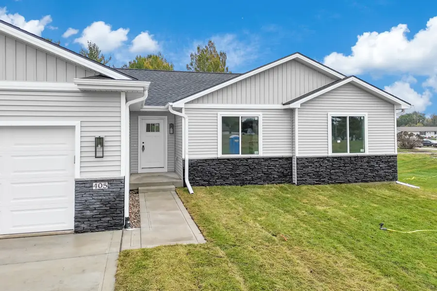 405 Farmer Drive, Conrad, IA 50621 - Image #3