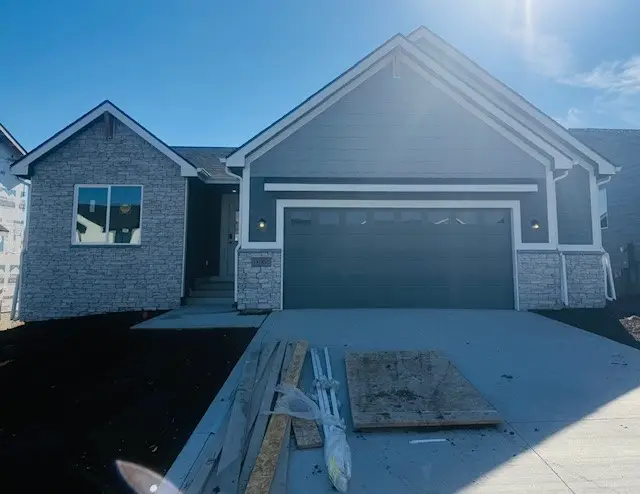 18004 Alpine Drive, Clive, IA 50325 - Image #1