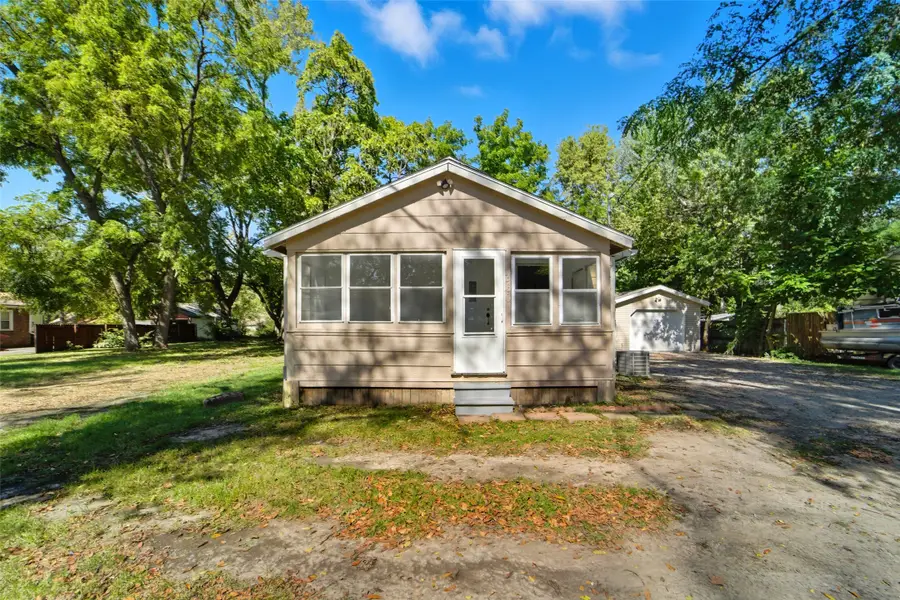 360 & 340 NE Aurora Avenue, Des Moines, IA 50313 - Image #2