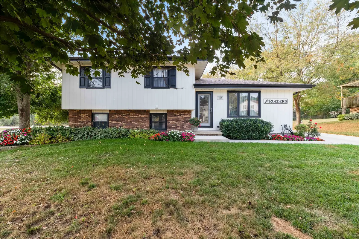 105 Feller Curve, Van Meter, IA 50261 - Image #1