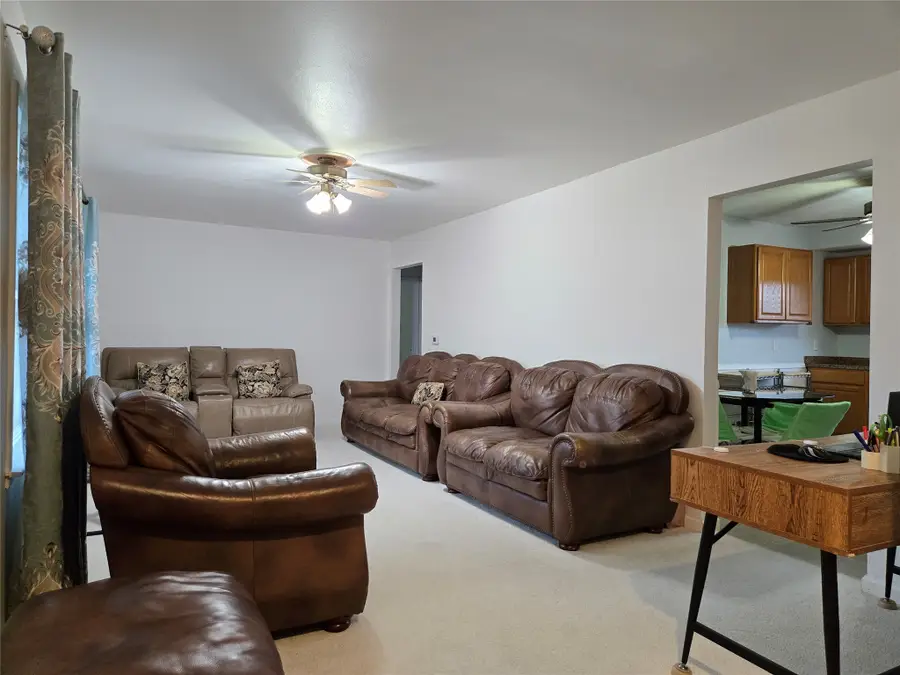 335 Palomino Parkway, Des Moines, IA 50320 - Image #3