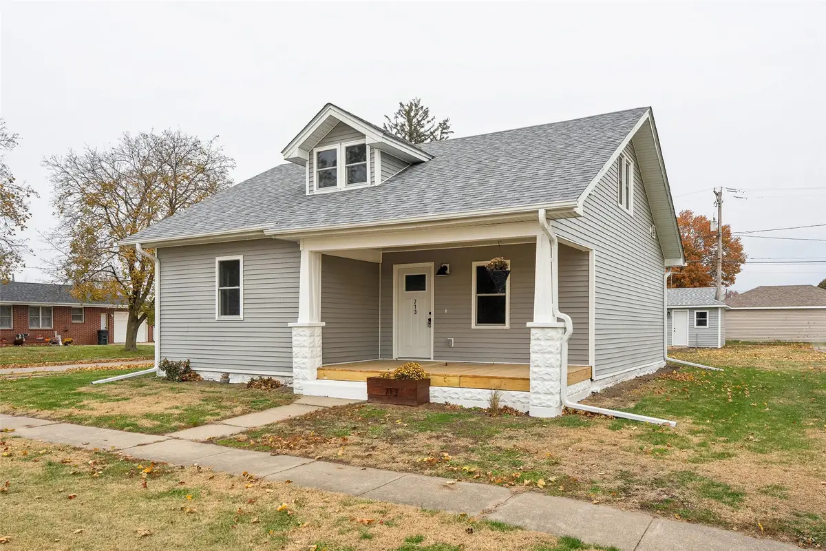 713 W Main Street, Knoxville, IA 50138 - Image #1